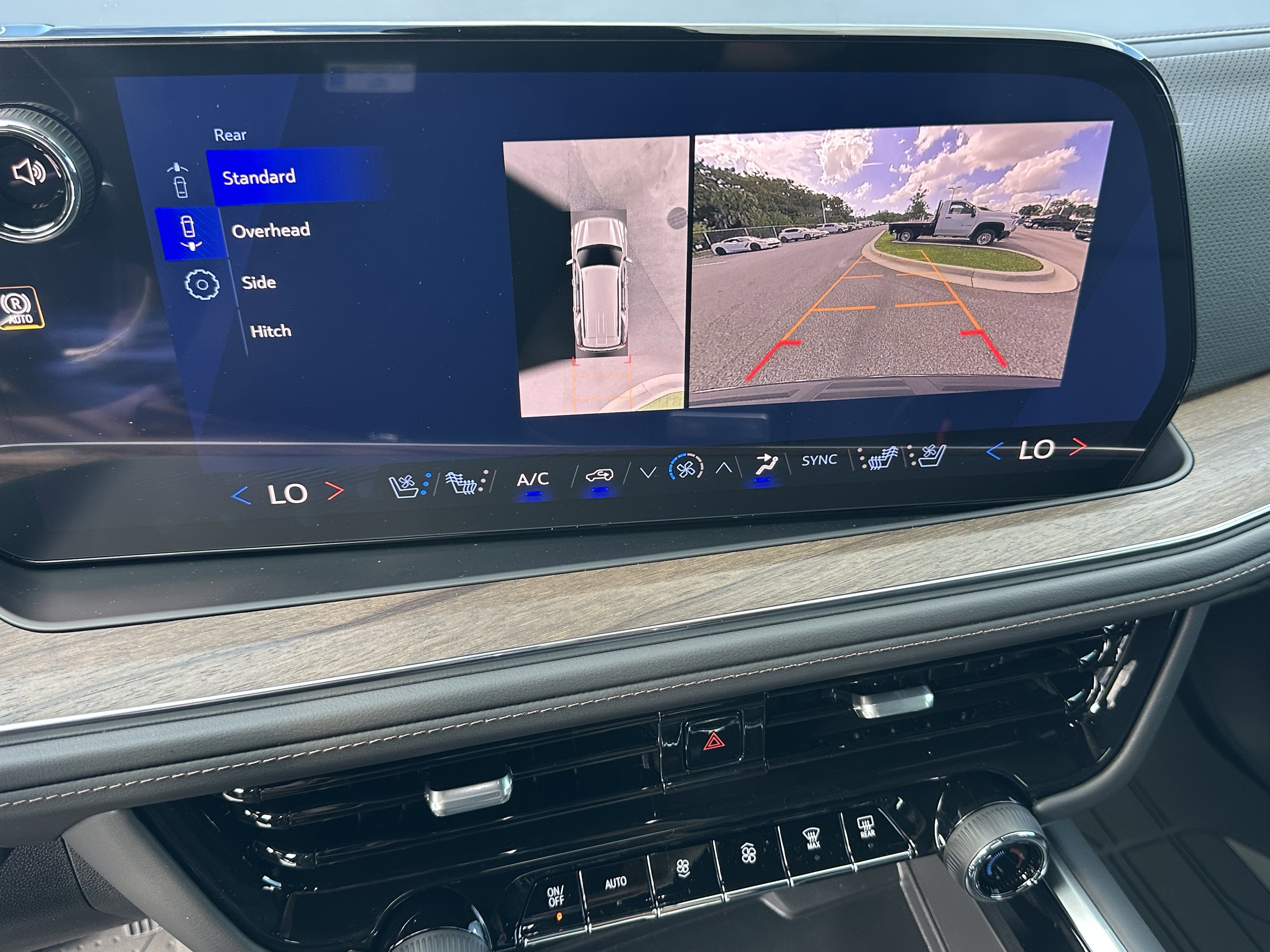 New 2026 Chevrolet Tahoe High Country image 28