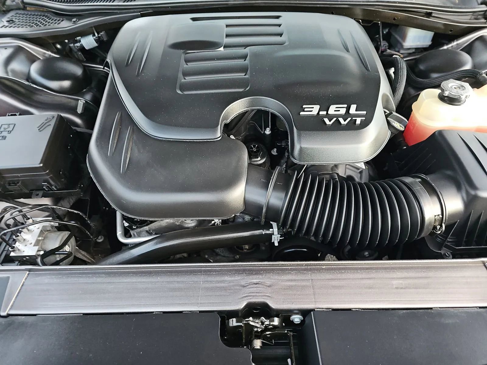 Used 2021 Dodge Challenger SXT w/ Blacktop Package image 11