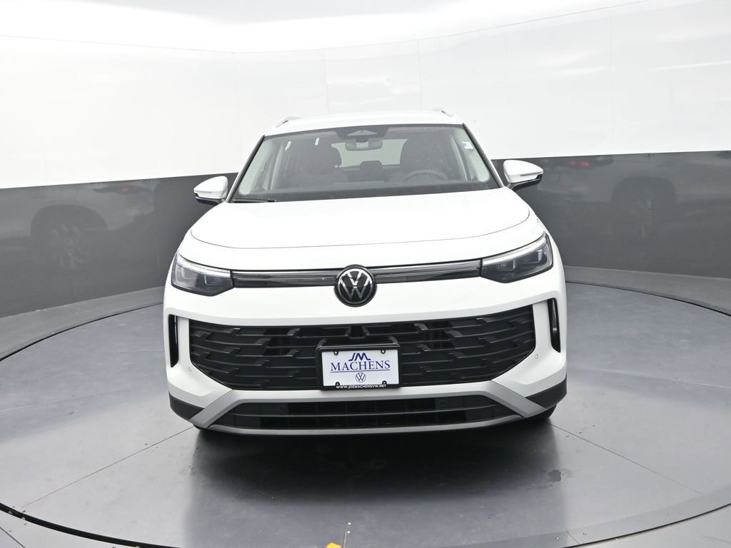 New 2026 Volkswagen Tiguan S image 2