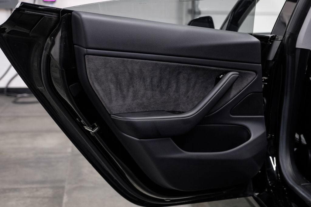 Used 2018 Tesla Model 3 Long Range image 49