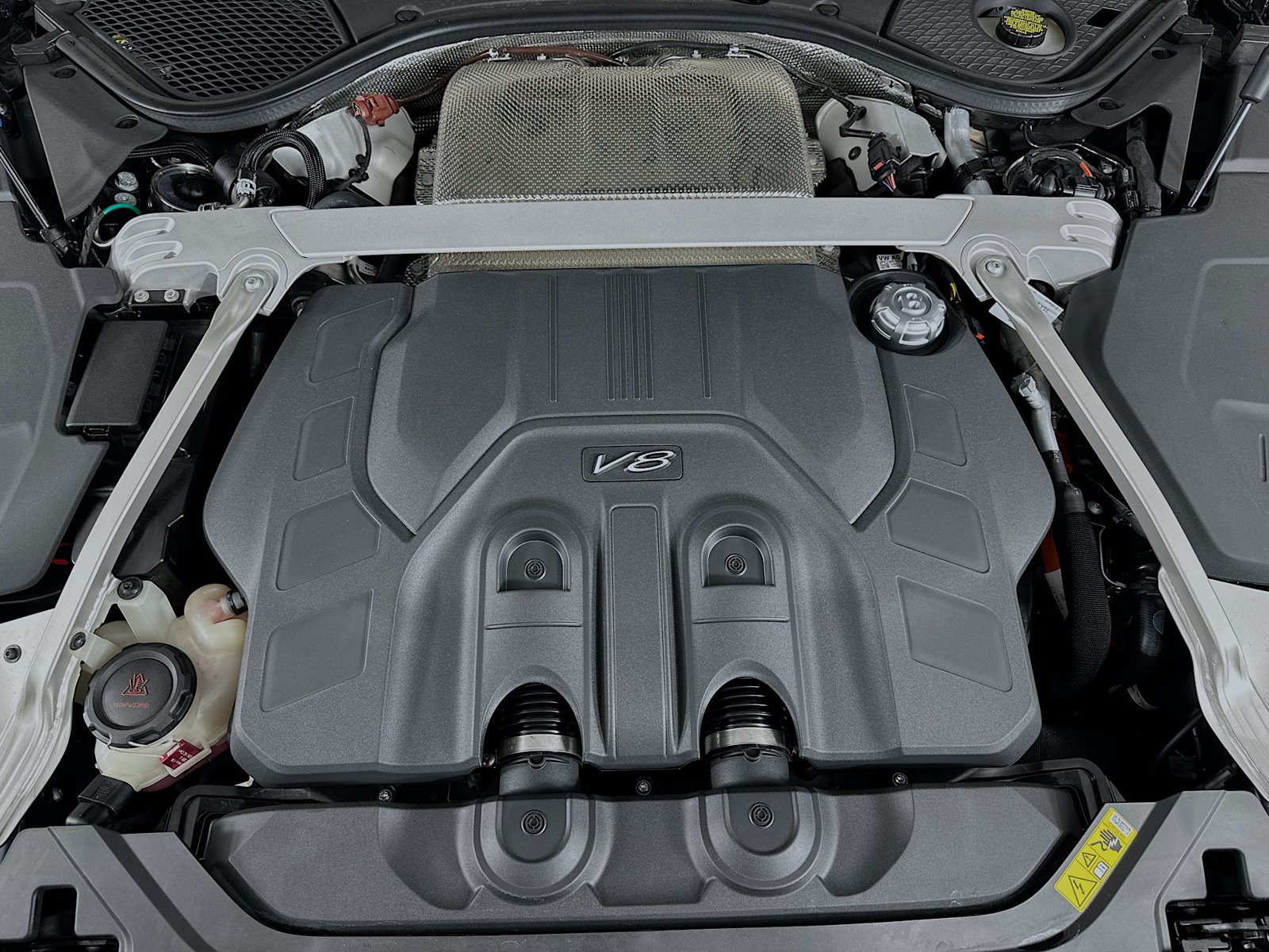 New 2026 Bentley Flying Spur Plug-In Hybrid AWD/4WD image 17