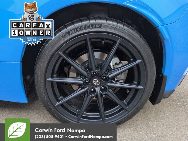 Used 2024 Toyota GR86 Premium RWD image 28