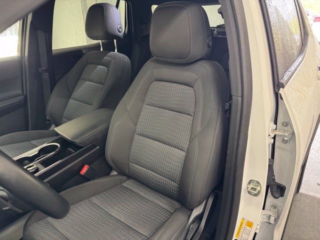 Used 2026 Chevrolet Equinox LT AWD/4WD image 17