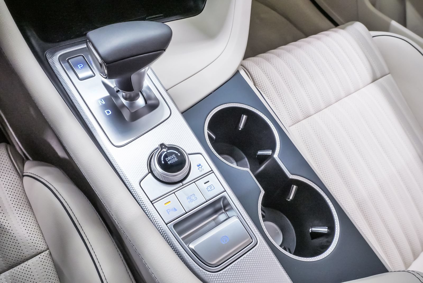 Certified 2026 Genesis G70 2.5T Prestige RWD image 18
