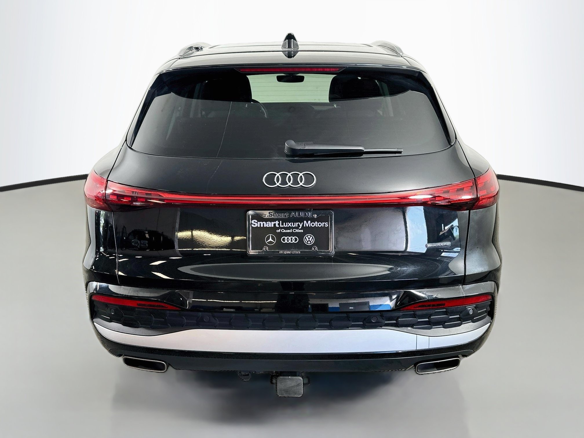 Used 2025 Audi Q5 Premium Plus w/ Premium Plus AWD/4WD image 6