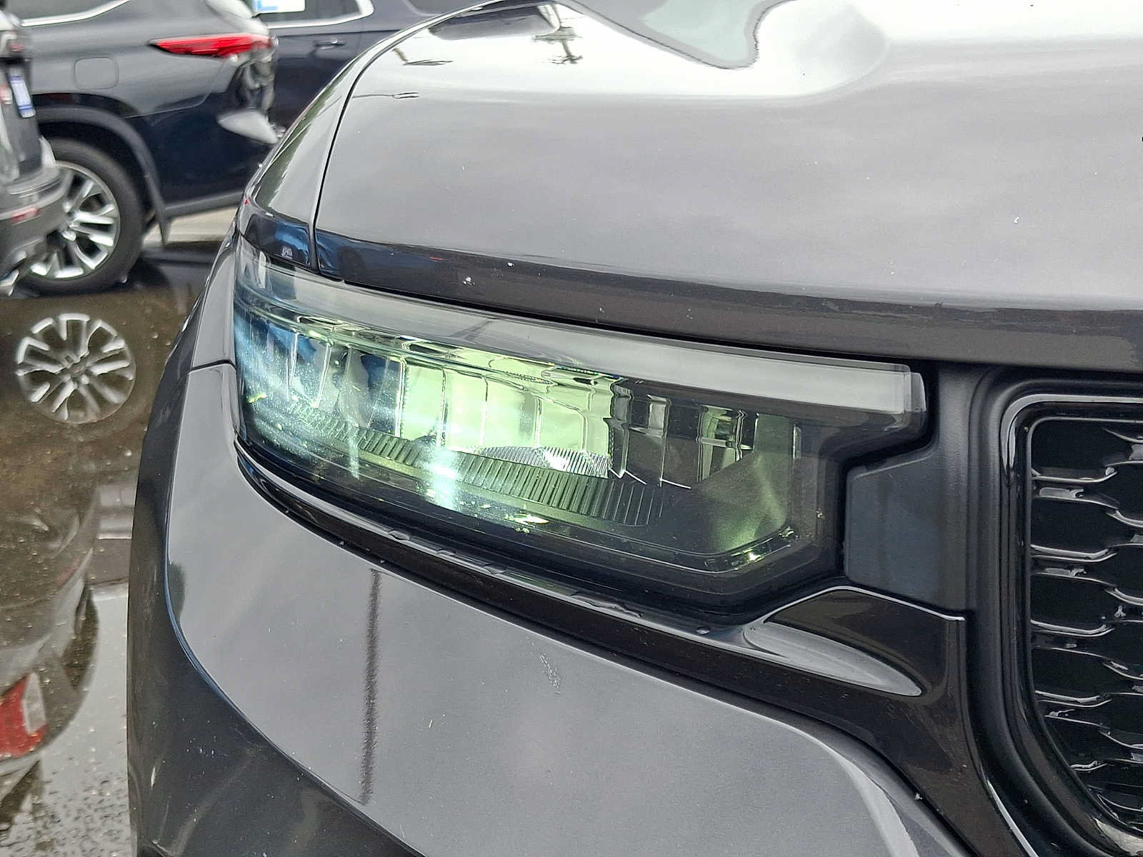 Used 2022 Jeep Grand Cherokee Altitude AWD/4WD image 9
