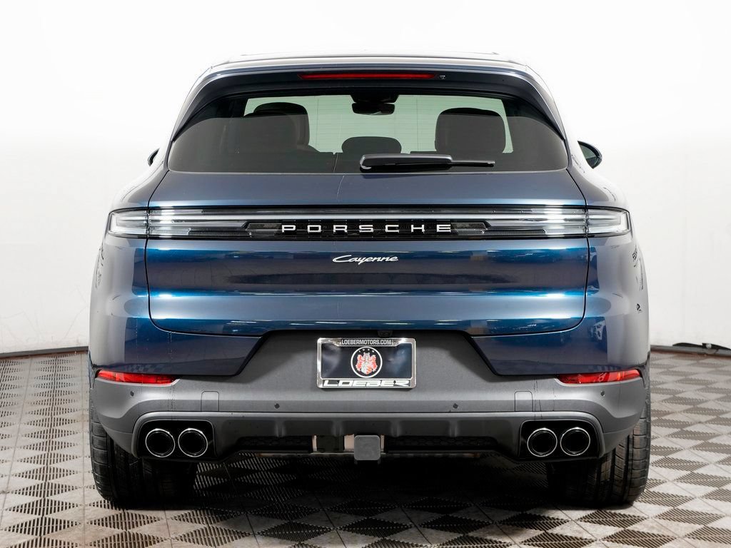 Used 2026 Porsche Cayenne AWD/4WD image 6