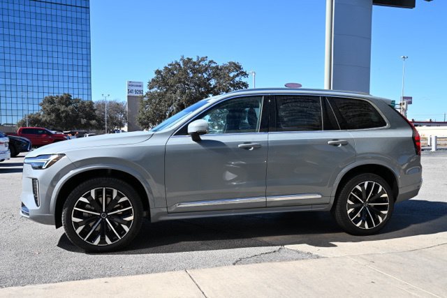 New 2026 Volvo XC90 B5 Core AWD/4WD image 5