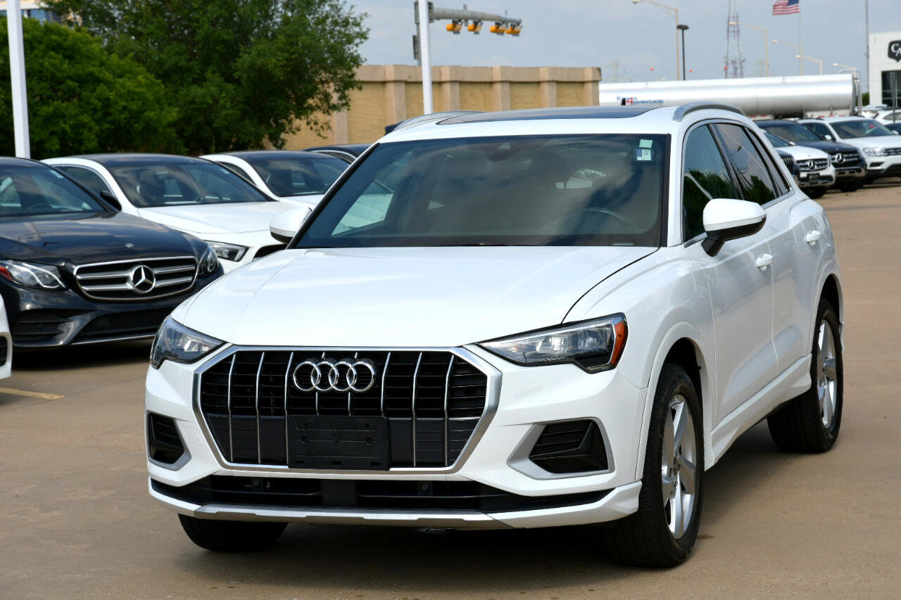 Used 2020 Audi Q3 2.0T Premium image 2
