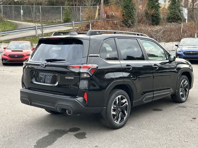Used 2025 Subaru Forester Limited AWD/4WD image 30