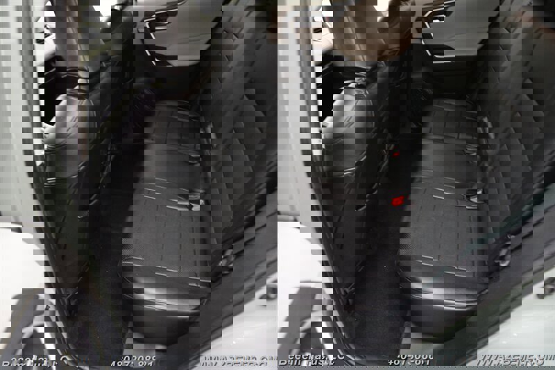 Used 2019 Toyota RAV4 XLE w/ Convenience Package image 21