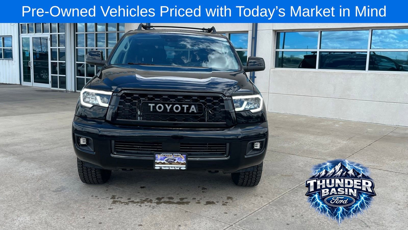 Used 2021 Toyota Sequoia TRD Pro AWD/4WD image 2