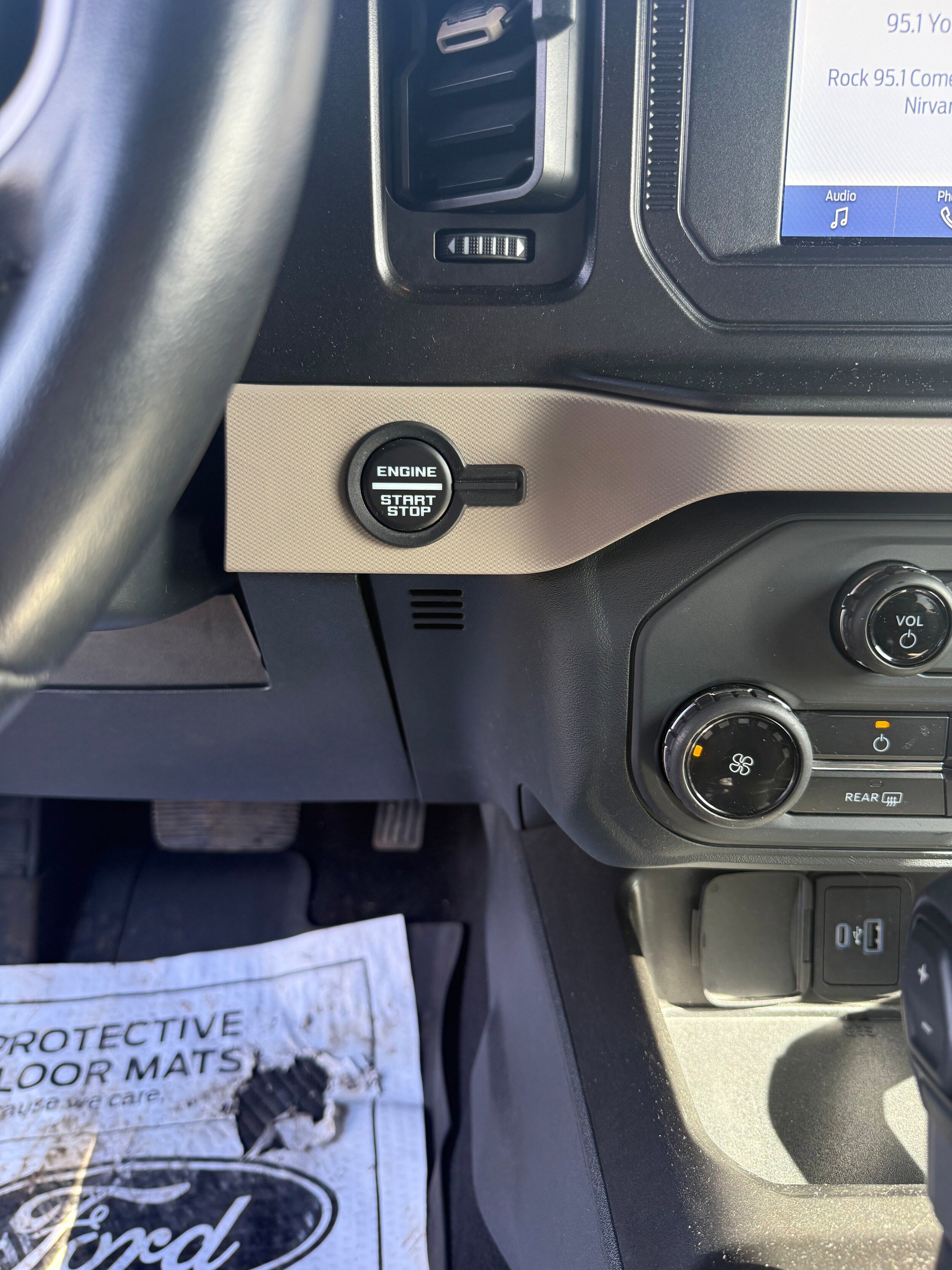 Used 2022 Ford Bronco Big Bend image 18