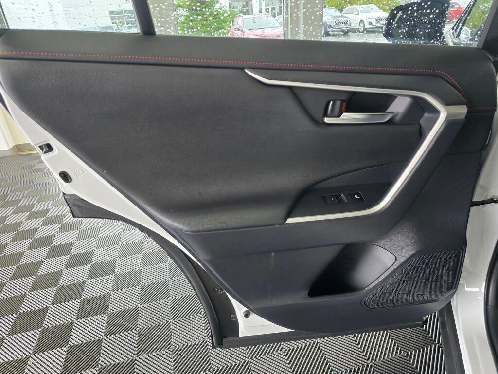 Used 2024 Toyota RAV4 XSE w/ Weather Package image 39