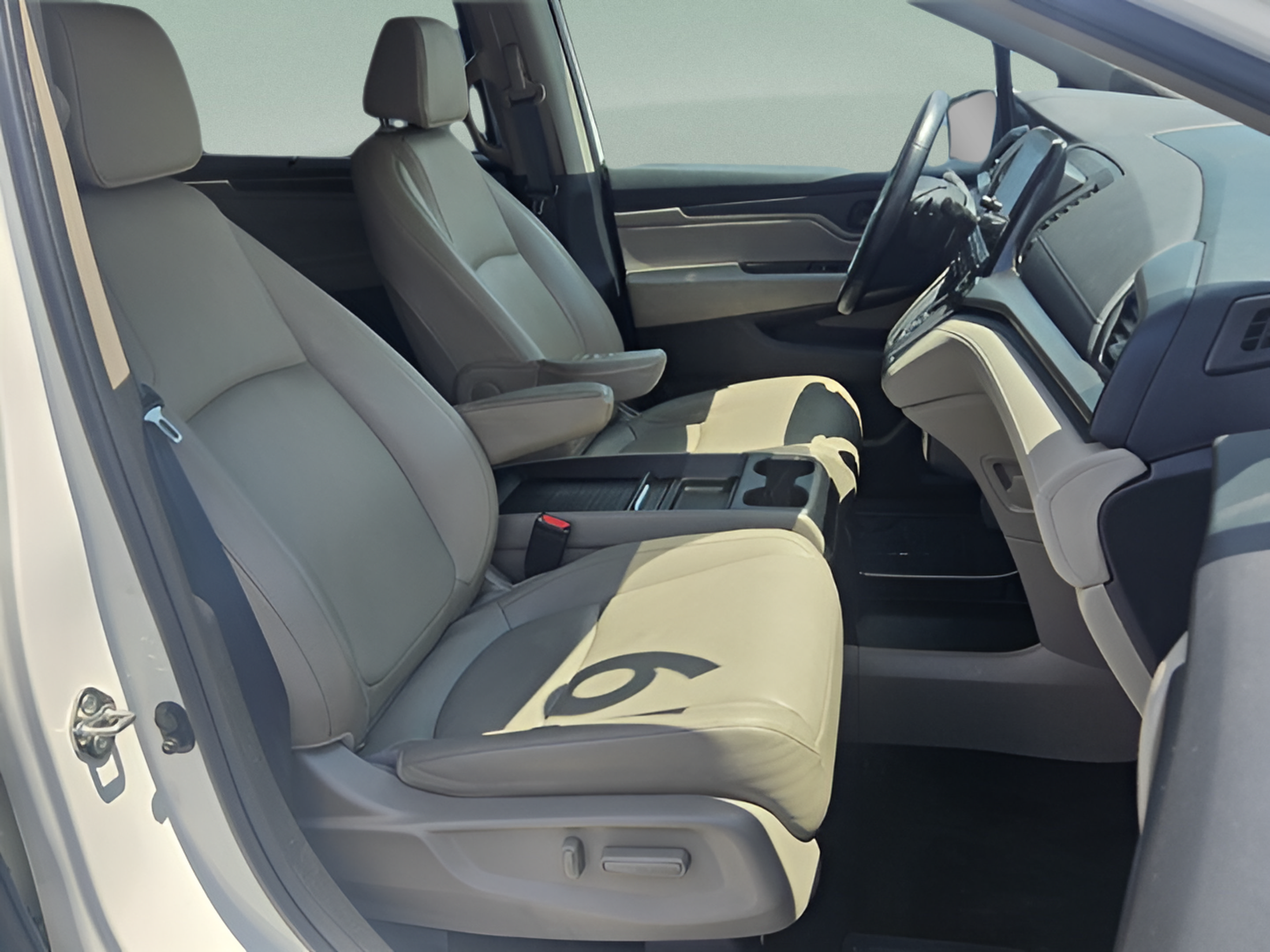 Used 2019 Honda Odyssey EX-L image 16