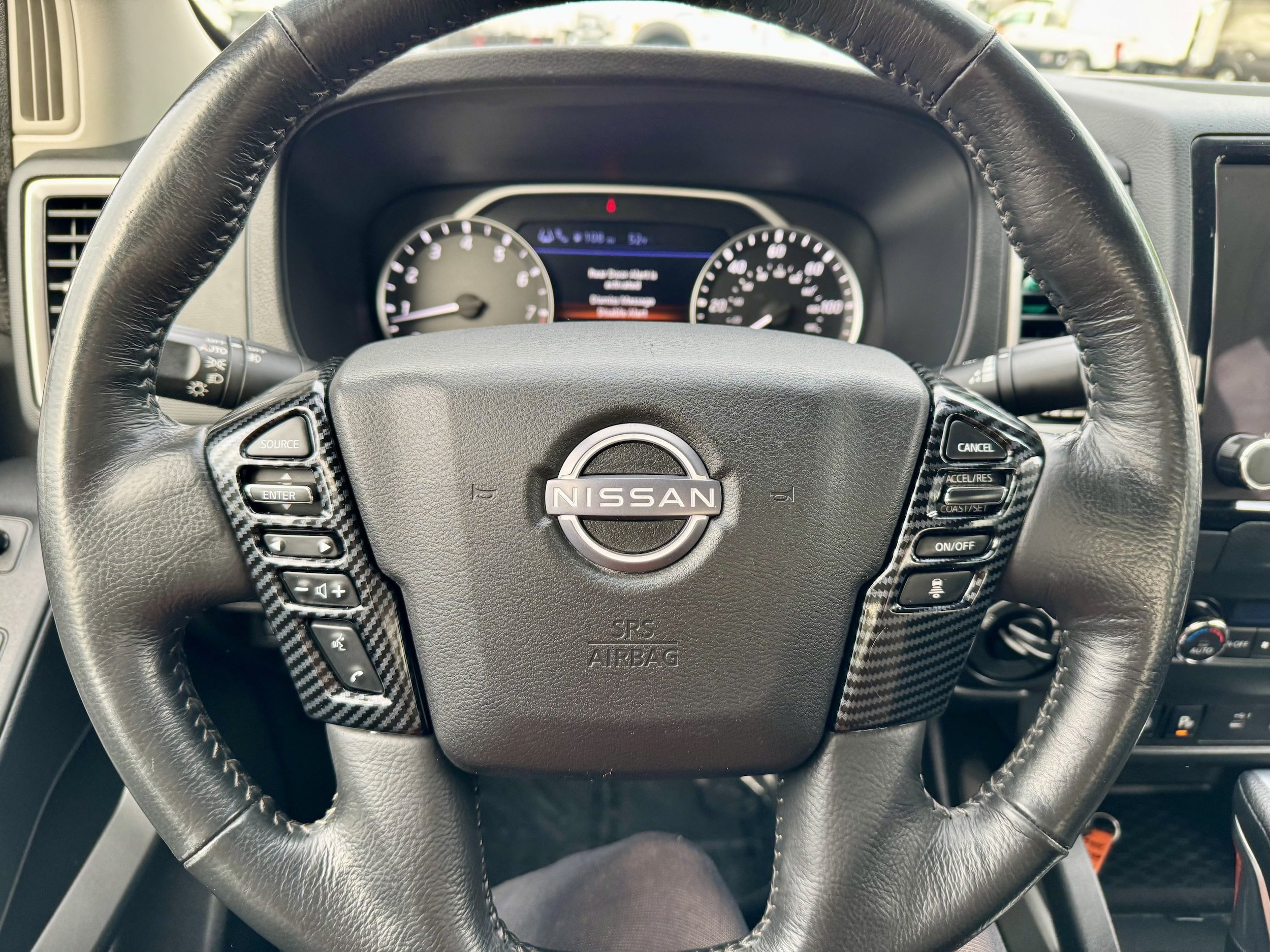 Used 2022 Nissan Frontier SV AWD/4WD image 13