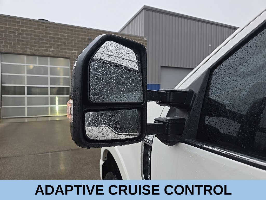 Used 2022 Ford F350 Platinum w/ Tremor Off-Road Package AWD/4WD image 7