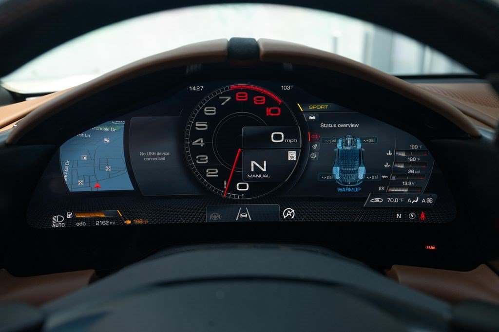 Used 2024 Ferrari Roma Spider RWD image 40