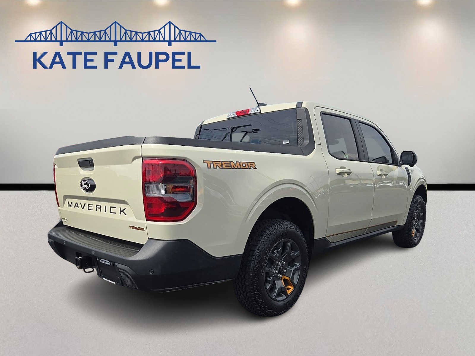 Used 2025 Ford Maverick Tremor AWD/4WD image 8
