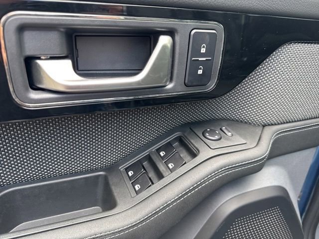 Used 2024 INEOS Grenadier Base image 27