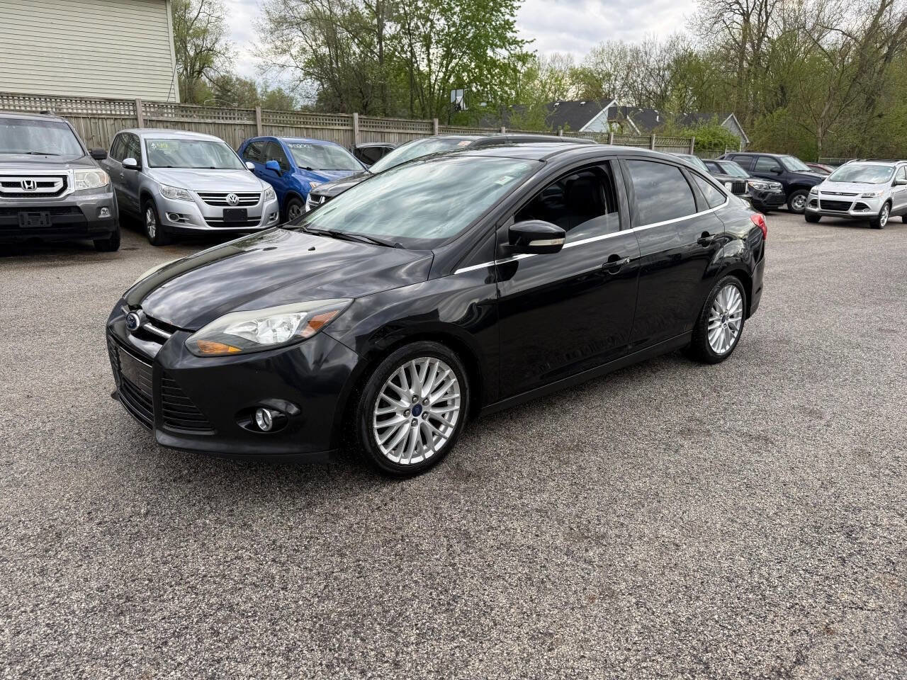 Used 2014 Ford Focus Titanium FWD image 4