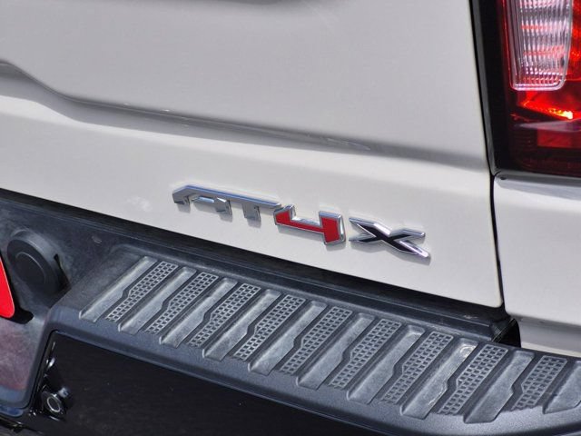 Used 2026 GMC Sierra 1500 AT4X AWD/4WD image 9