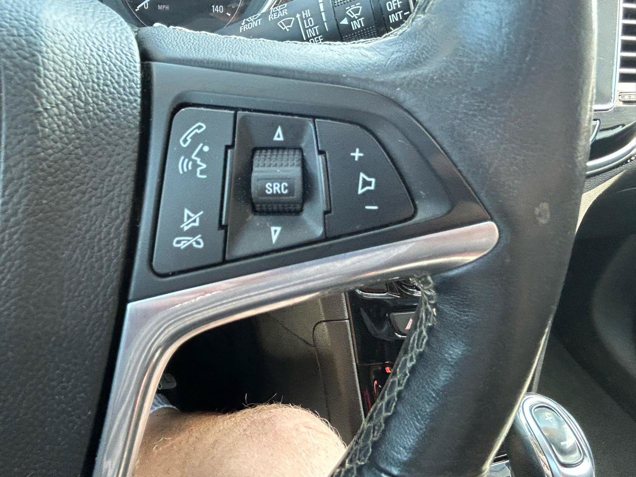 Used 2018 Buick Encore Essence AWD/4WD image 20