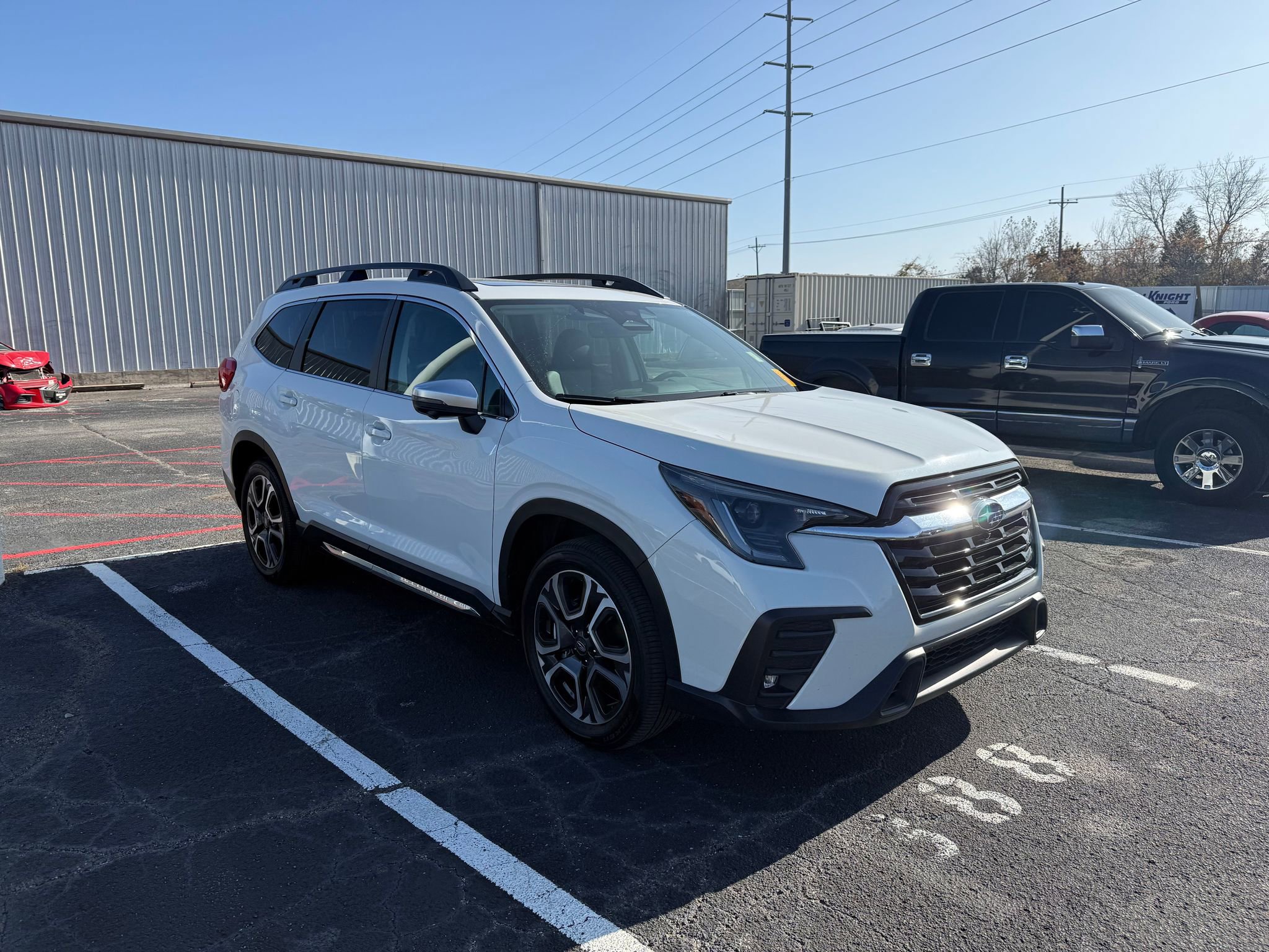 Used 2023 Subaru Ascent Limited w/ Technology Package image 3