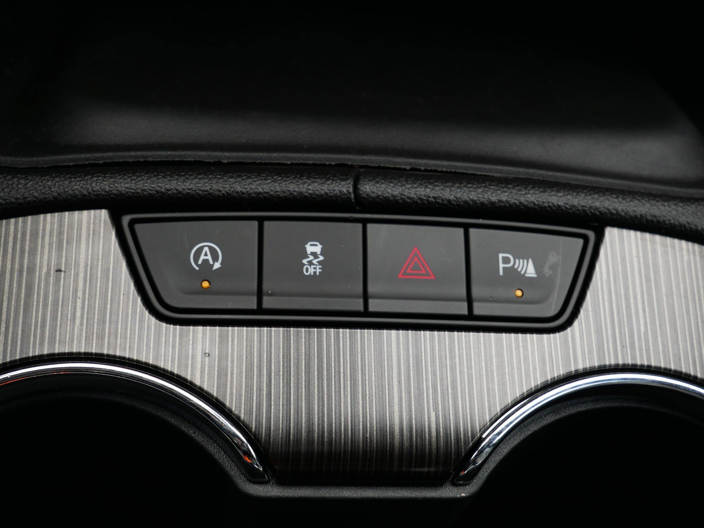 Used 2023 GMC Acadia SLT w/ Preferred Package image 29