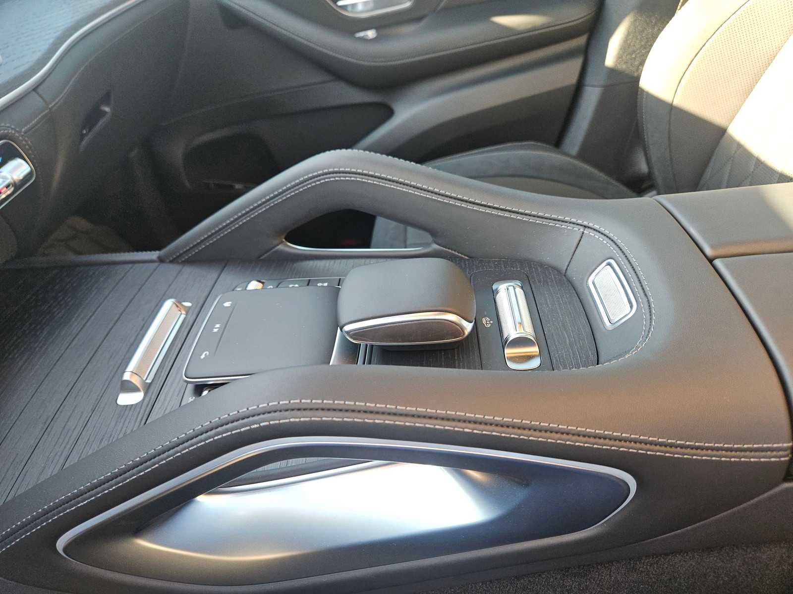 New 2026 Mercedes-Benz GLE 53 AMG 4MATIC Coupe image 21