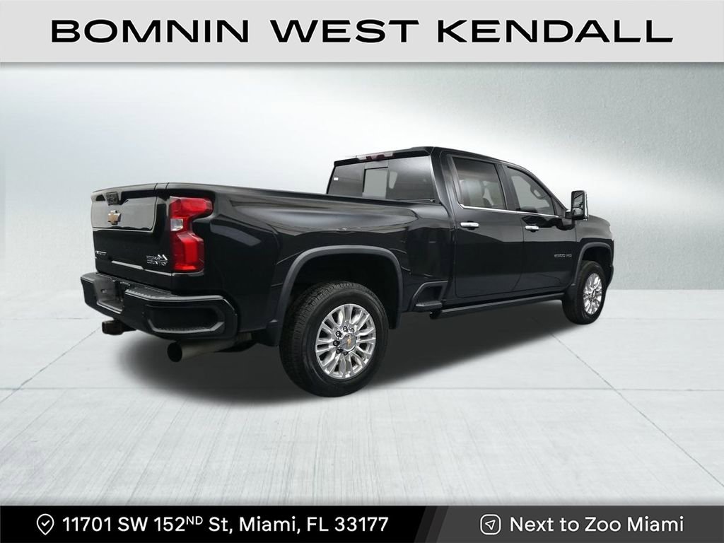 Used 2022 Chevrolet Silverado 2500 High Country w/ Z71 Off-Road Package image 5