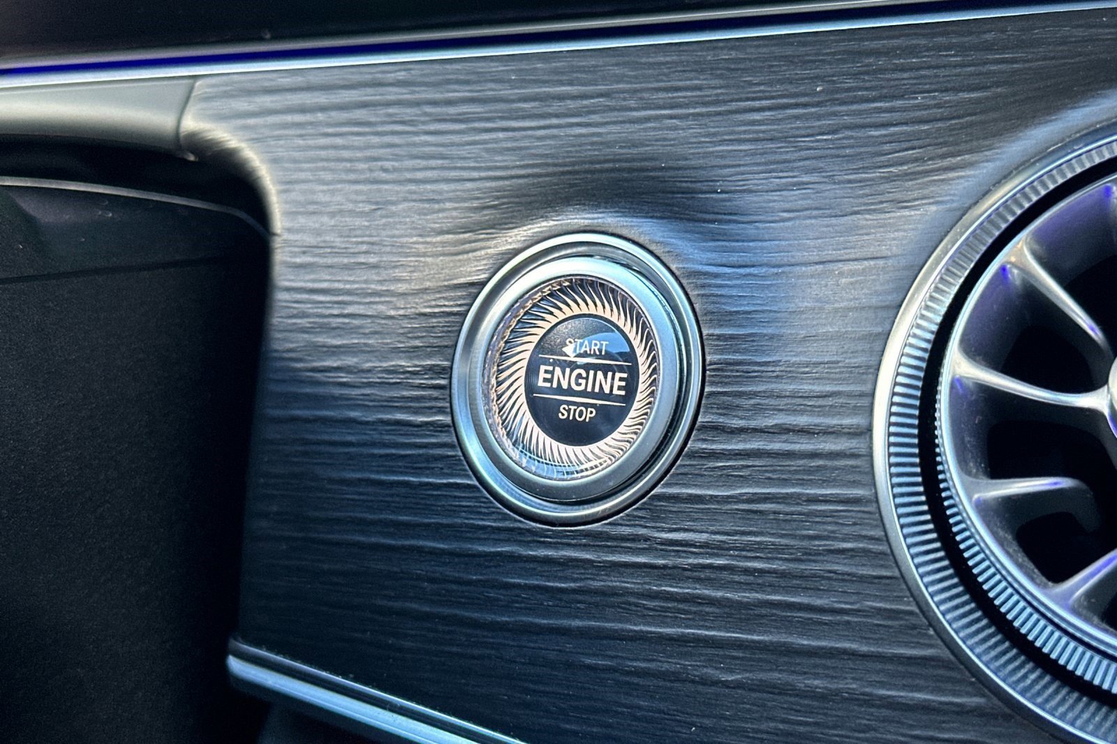 Certified 2022 Mercedes-Benz AMG GT 43 image 35