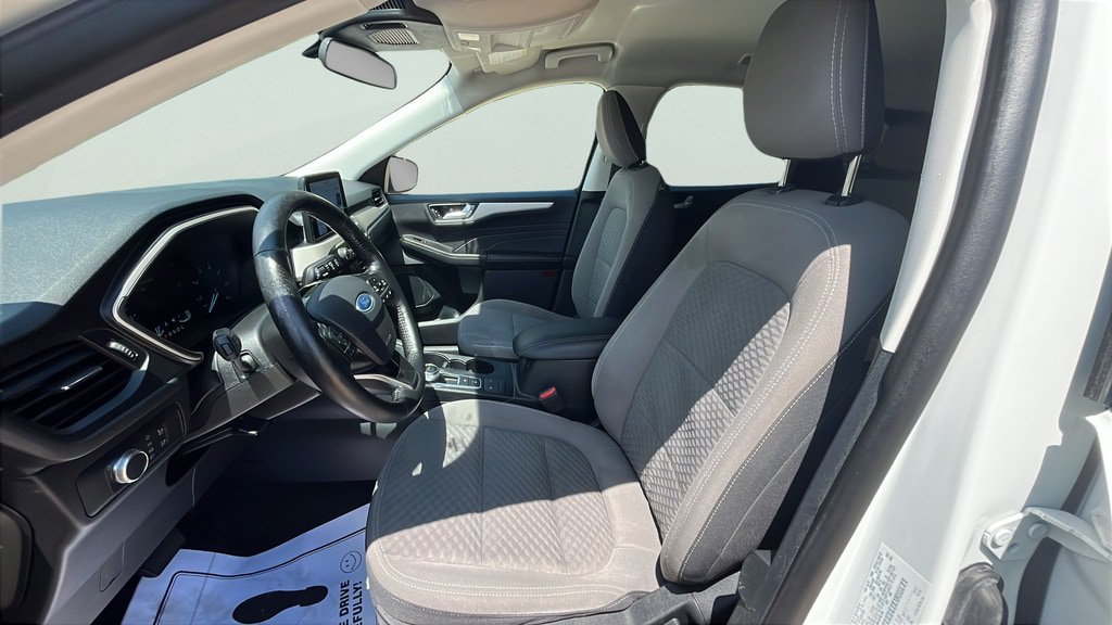 Used 2021 Ford Escape SE w/ SE Sport Appearance Package FWD image 14