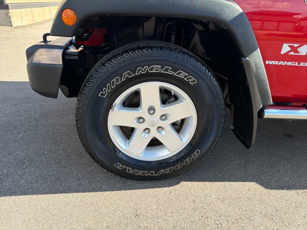 Used 2008 Jeep Wrangler X AWD/4WD image 27