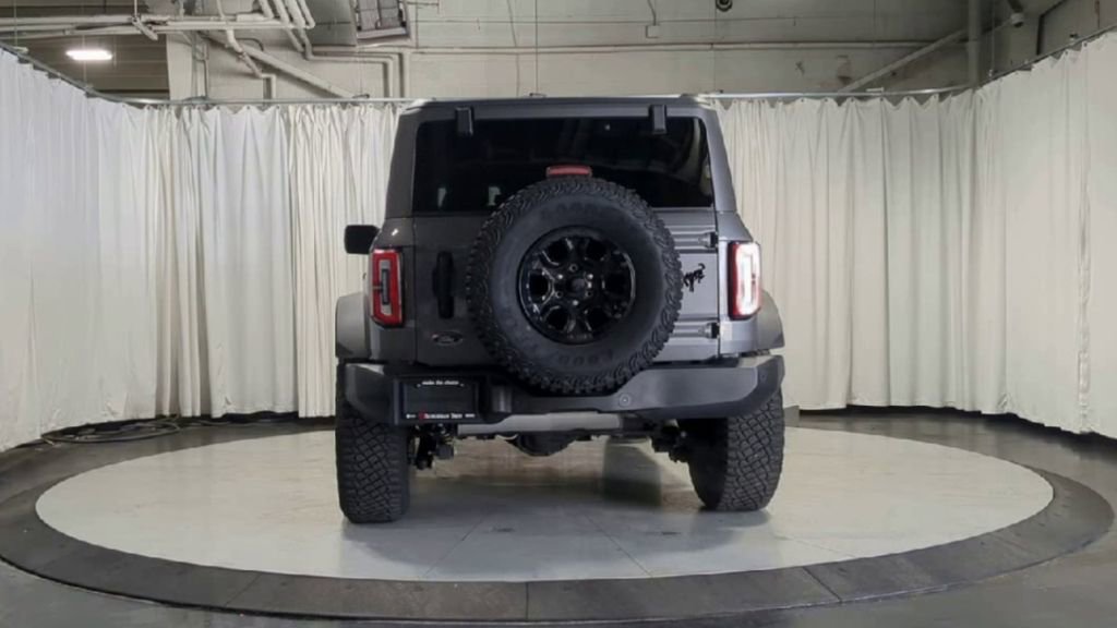 Used 2023 Ford Bronco Wildtrak AWD/4WD image 9