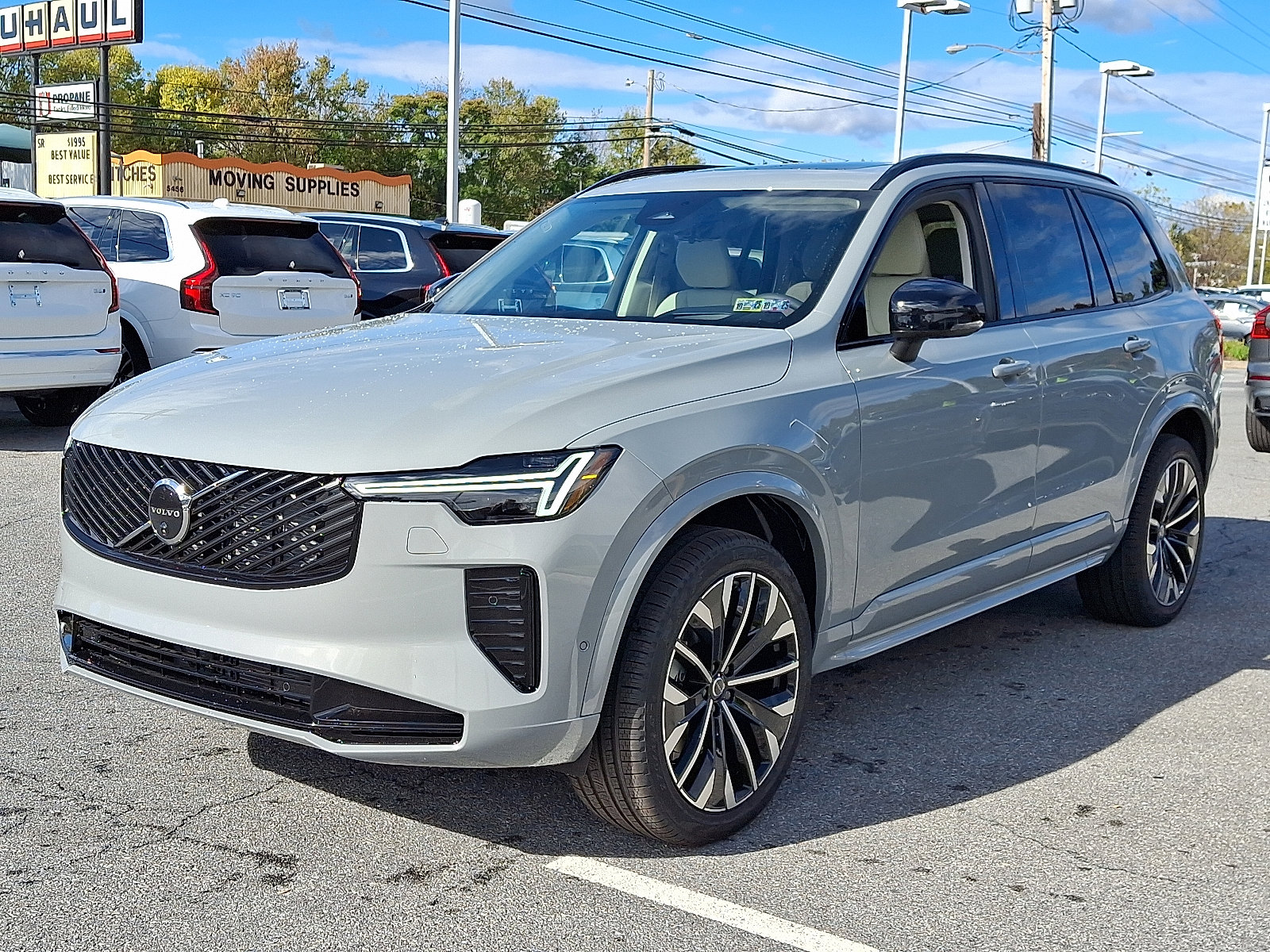 New 2026 Volvo XC90 B6 Ultra image 2