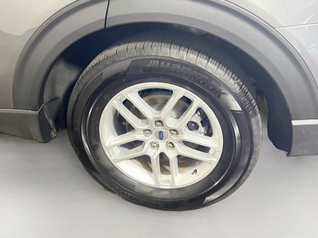 Used 2025 Ford Explorer Active RWD image 24