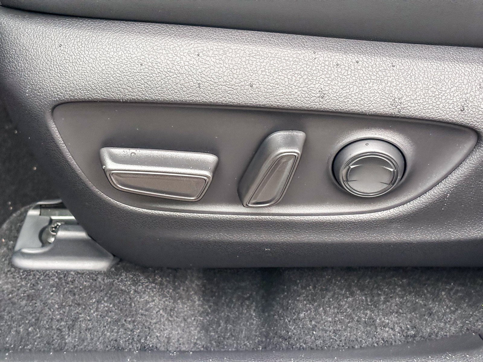 New 2025 Toyota RAV4 XLE Premium image 23