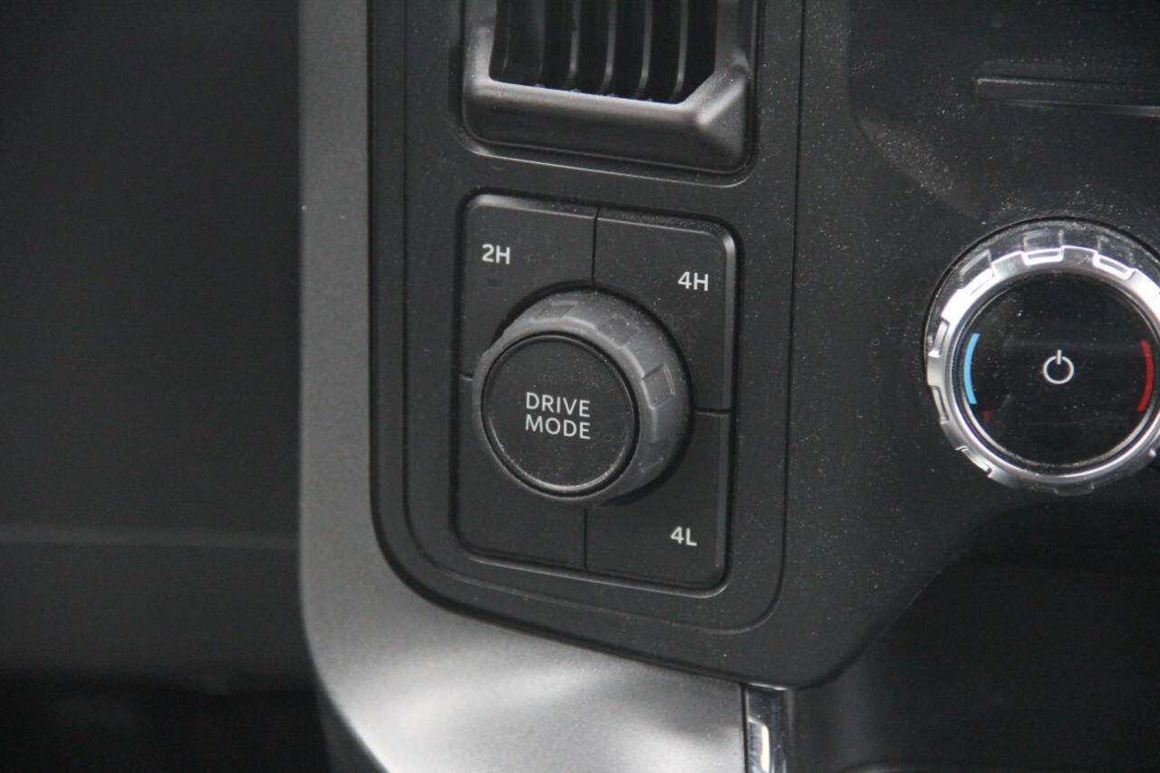 Certified 2022 Ford F150 XLT w/ Equipment Group 302A High image 21