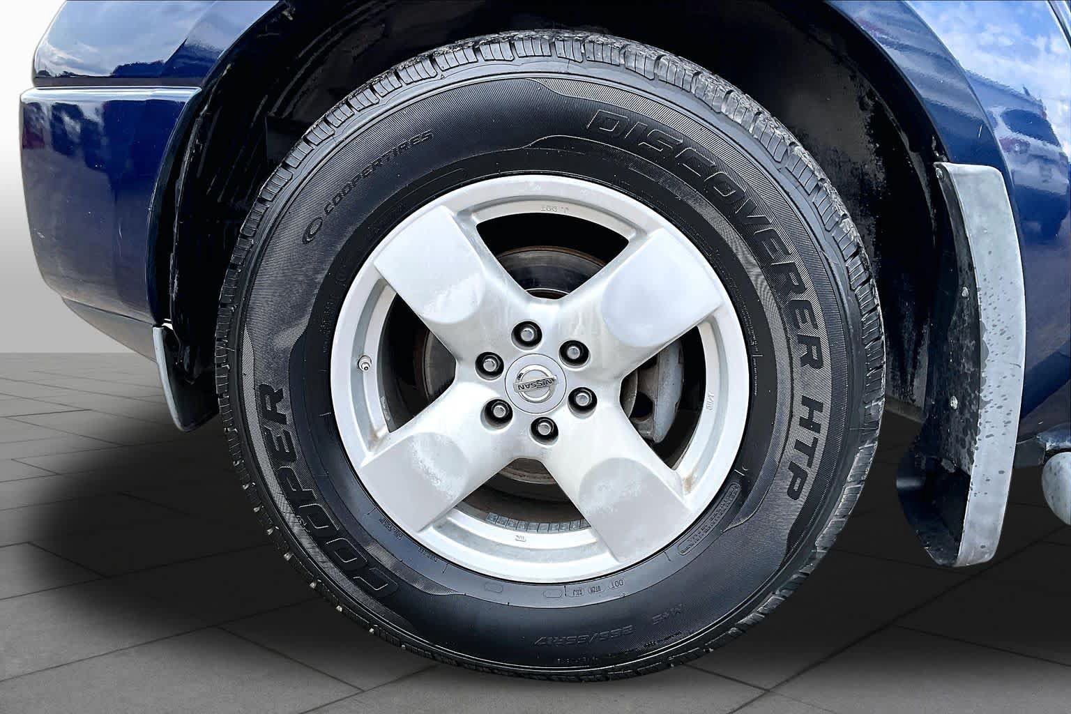 Used 2007 Nissan Frontier LE RWD image 10