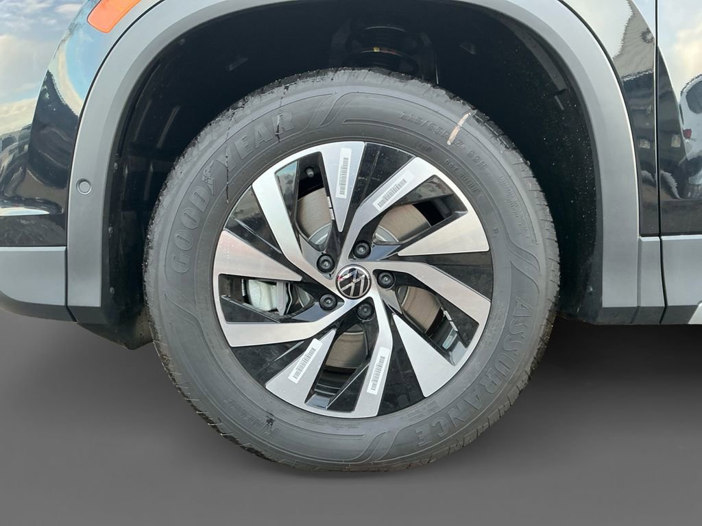 New 2026 Volkswagen Tiguan S image 14