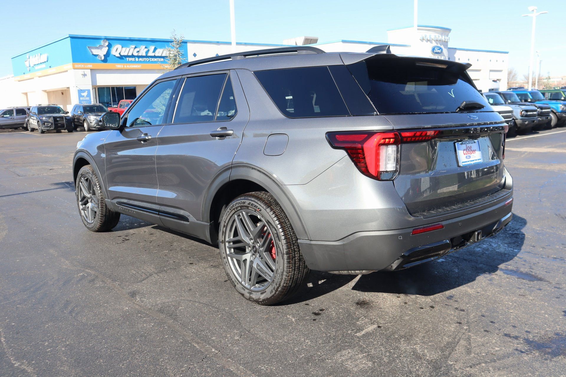 New 2026 Ford Explorer ST-Line w/ ST-Line Street Pack image 24