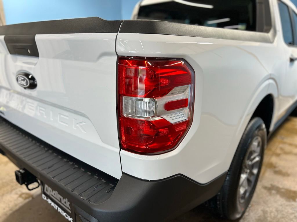 New 2026 Ford Maverick XLT w/ Equipment Group 301A AWD/4WD image 13