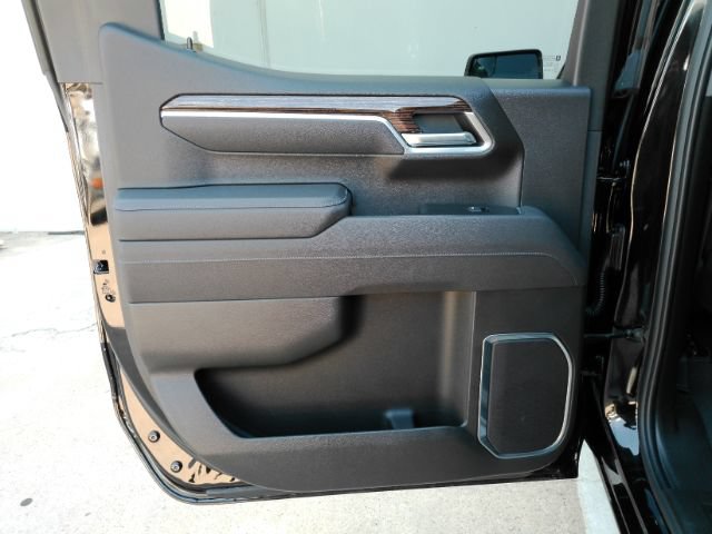 Used 2025 GMC Sierra 1500 Elevation AWD/4WD image 18
