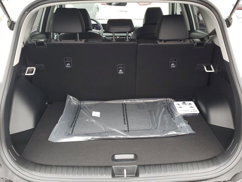 New 2026 Kia Seltos S image 7