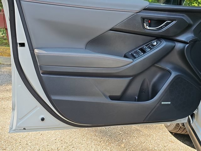 Certified 2024 Subaru Crosstrek 2.5i Limited w/ Crosstrek Mirror Package AWD/4WD image 8