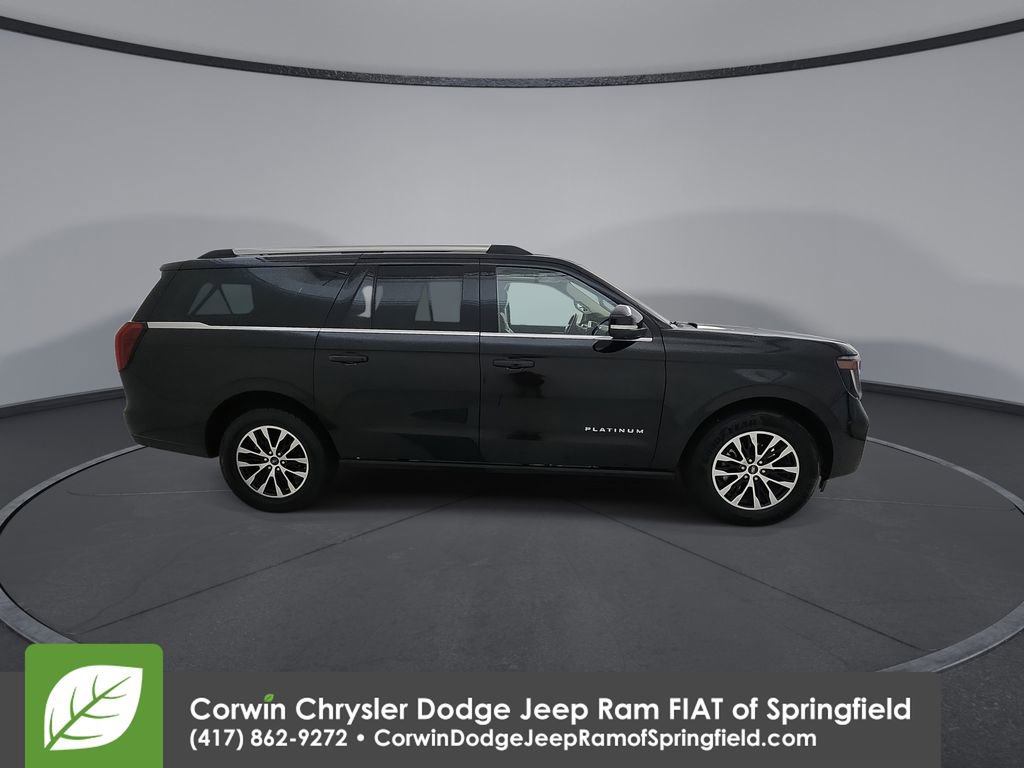 Used 2025 Ford Expedition Max Platinum AWD/4WD image 9
