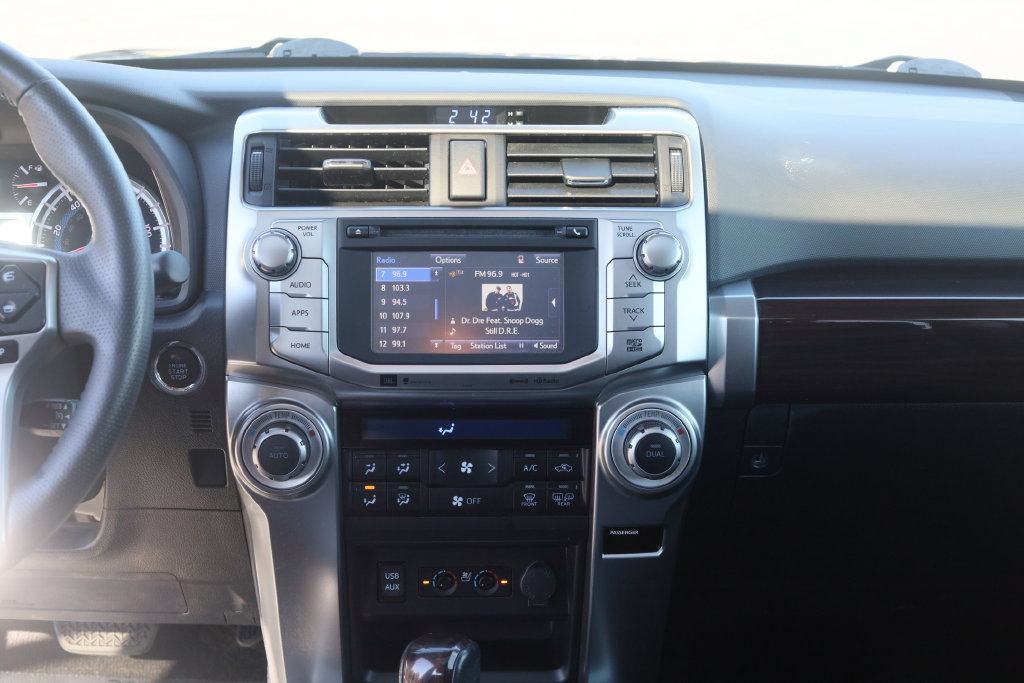 Certified 2019 Toyota 4Runner Limited AWD/4WD image 18