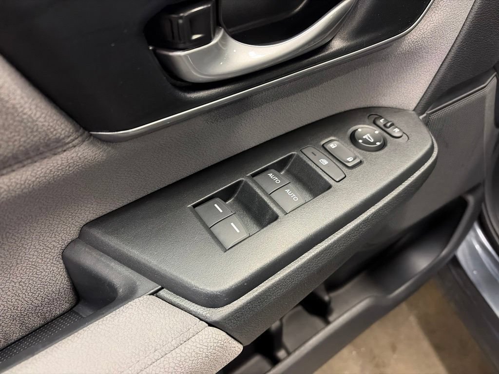 Used 2017 Honda CR-V EX image 22