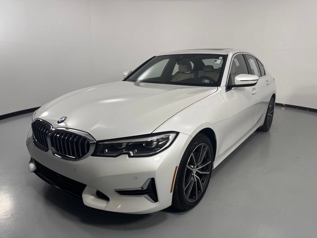 Used 2019 BMW 330i xDrive Sedan w/ Premium Package AWD/4WD image 3